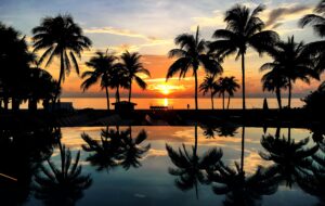 B Ocean Resort Fort Lauderdale Beach | Ocean and Wine: Unwind with B Ocean Resort's "Romance by the Sea" Package
